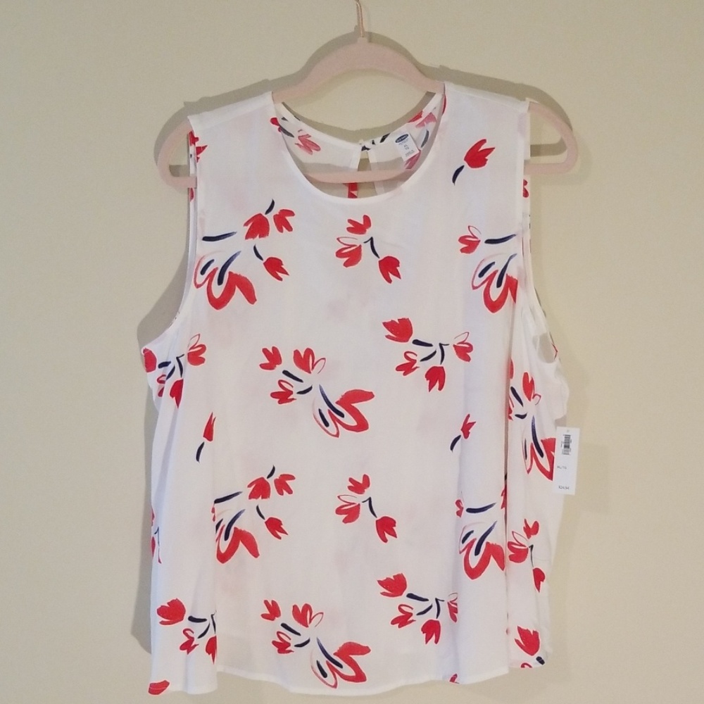 ** Pick 3 for $22 ***White Sleeveless Casual Shirt